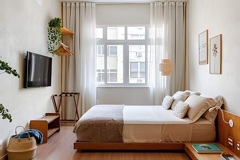 Studio Between Copacabana & Ipanema Beach