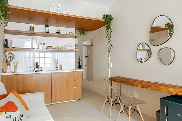 Studio Between Copacabana & Ipanema Beach