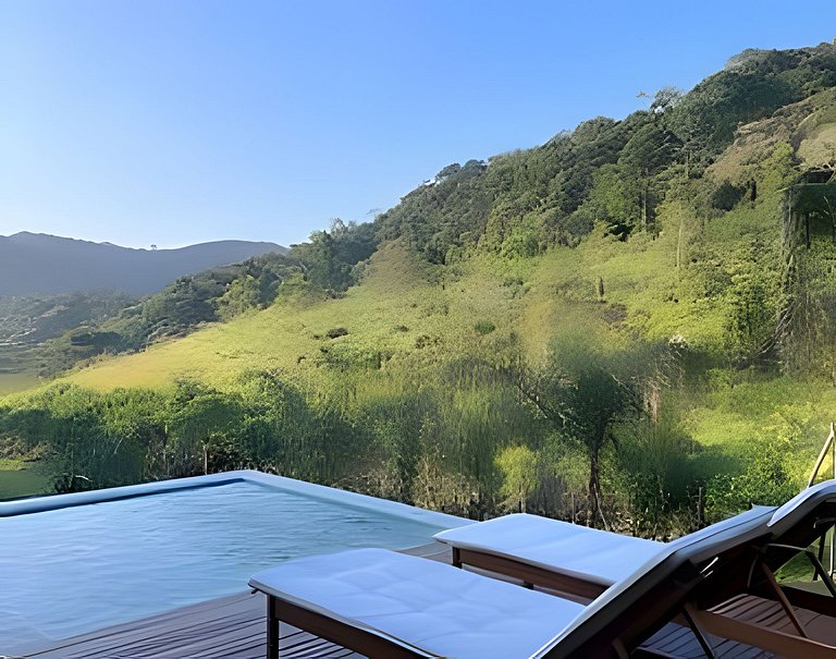 Bangalô Secreto 2 | Jacuzzi privativa, churrasqueira com vis