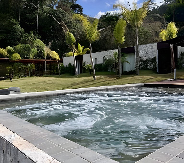 Bangalô Secreto 3 | Lago particular, jacuzzi, sauna e beach