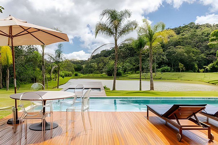 Secreto Cocheira | Piscina, jacuzzi e lago @secretobangalos