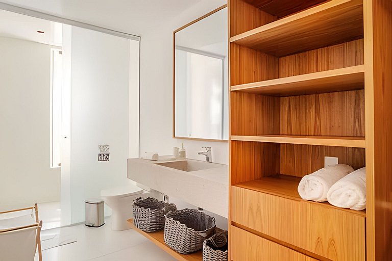 Secreto Cocheira | Piscina, jacuzzi e lago @secretobangalos