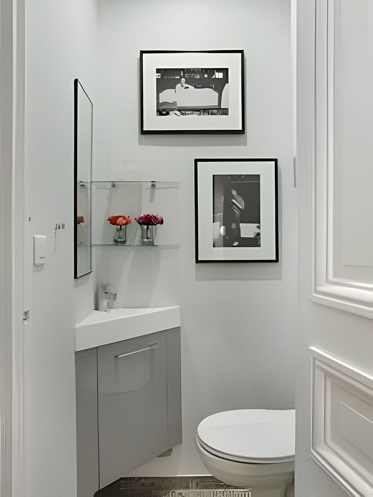 French Style Apt at Saint-Honoré