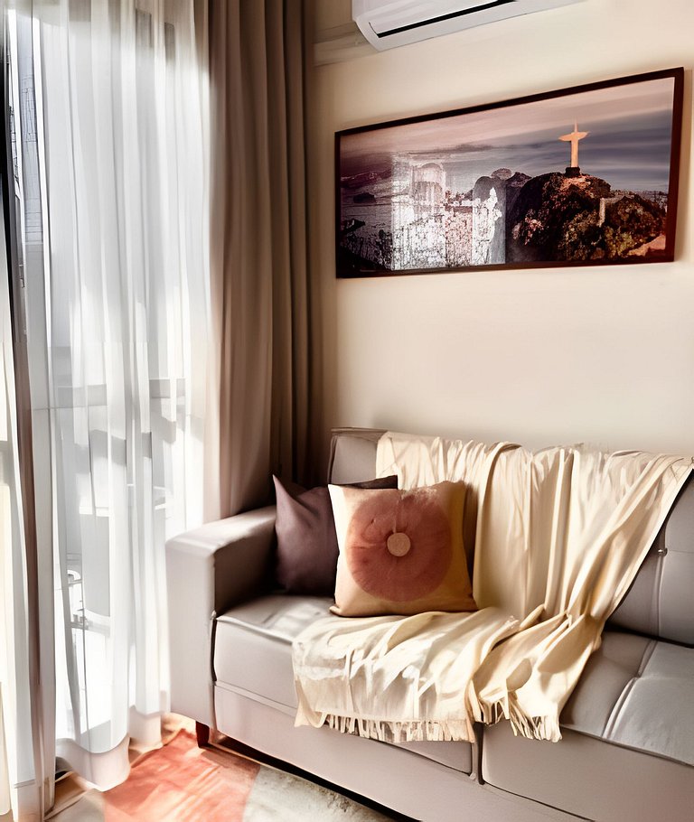 Living Sunset | Apt recém mobiliado | Próximo ao Rio Centro