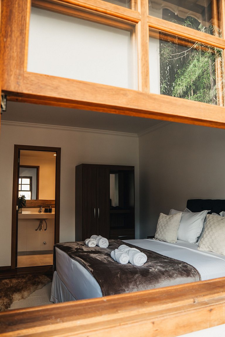 Casa Beira Rio | Piscina, churrasqueira e beach tennis.