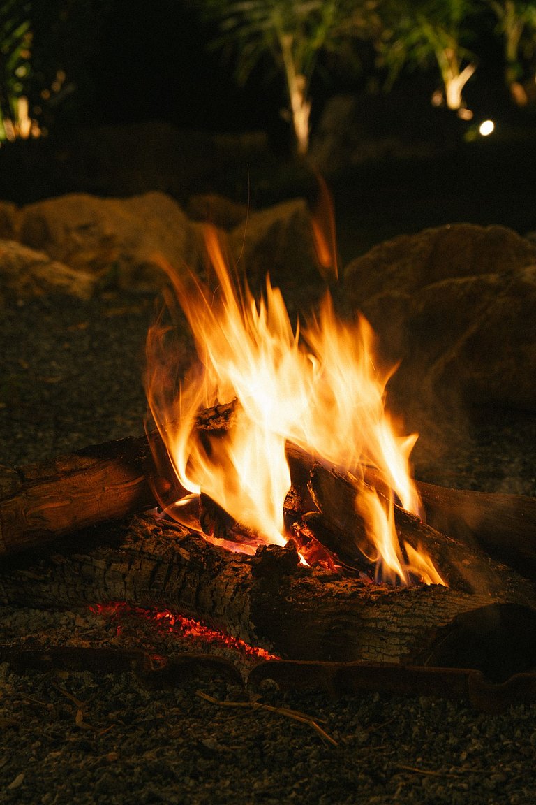 Casa Beira Rio | Piscina, churrasqueira e beach tennis.