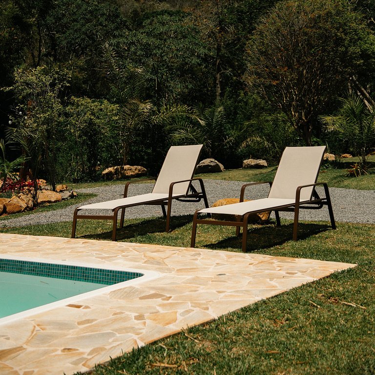 Casa Beira Rio | Piscina, churrasqueira e beach tennis.